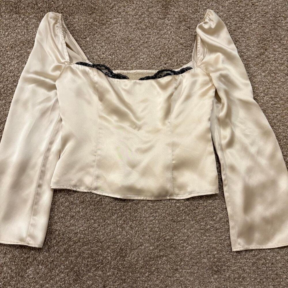 Reformation Rita silk cream blouse. Size 8 - Picture 3 of 5